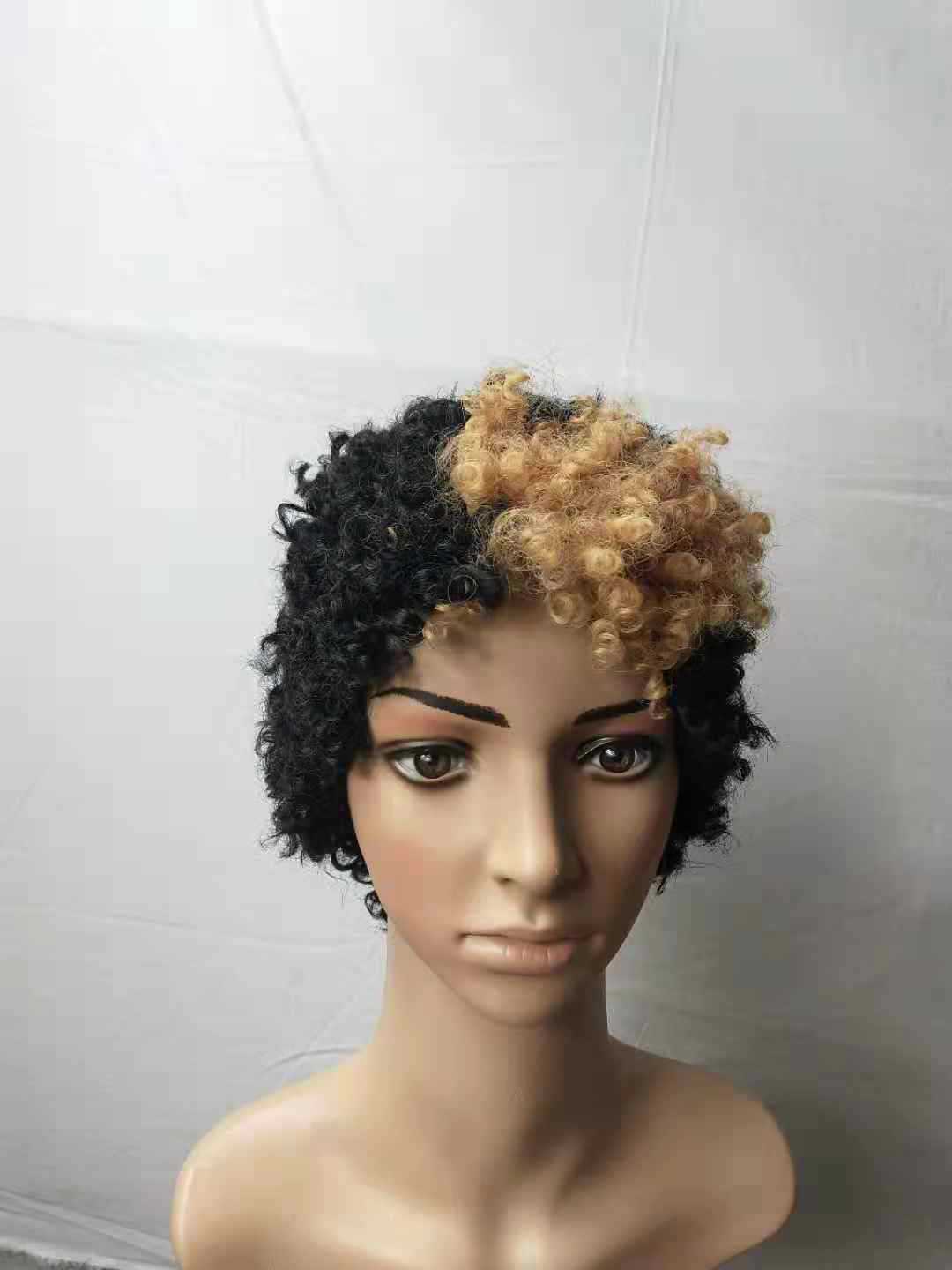 write 250 words product description of European and American wig short hair